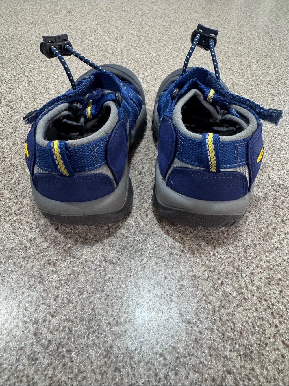 Keen Newport H2 Blue Sandals Kid Size 8 Waterproof Outdoor Hiking Water Sports